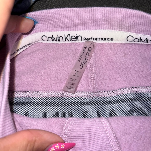 Calvin Klein oversized sweater - Picture 2 of 4